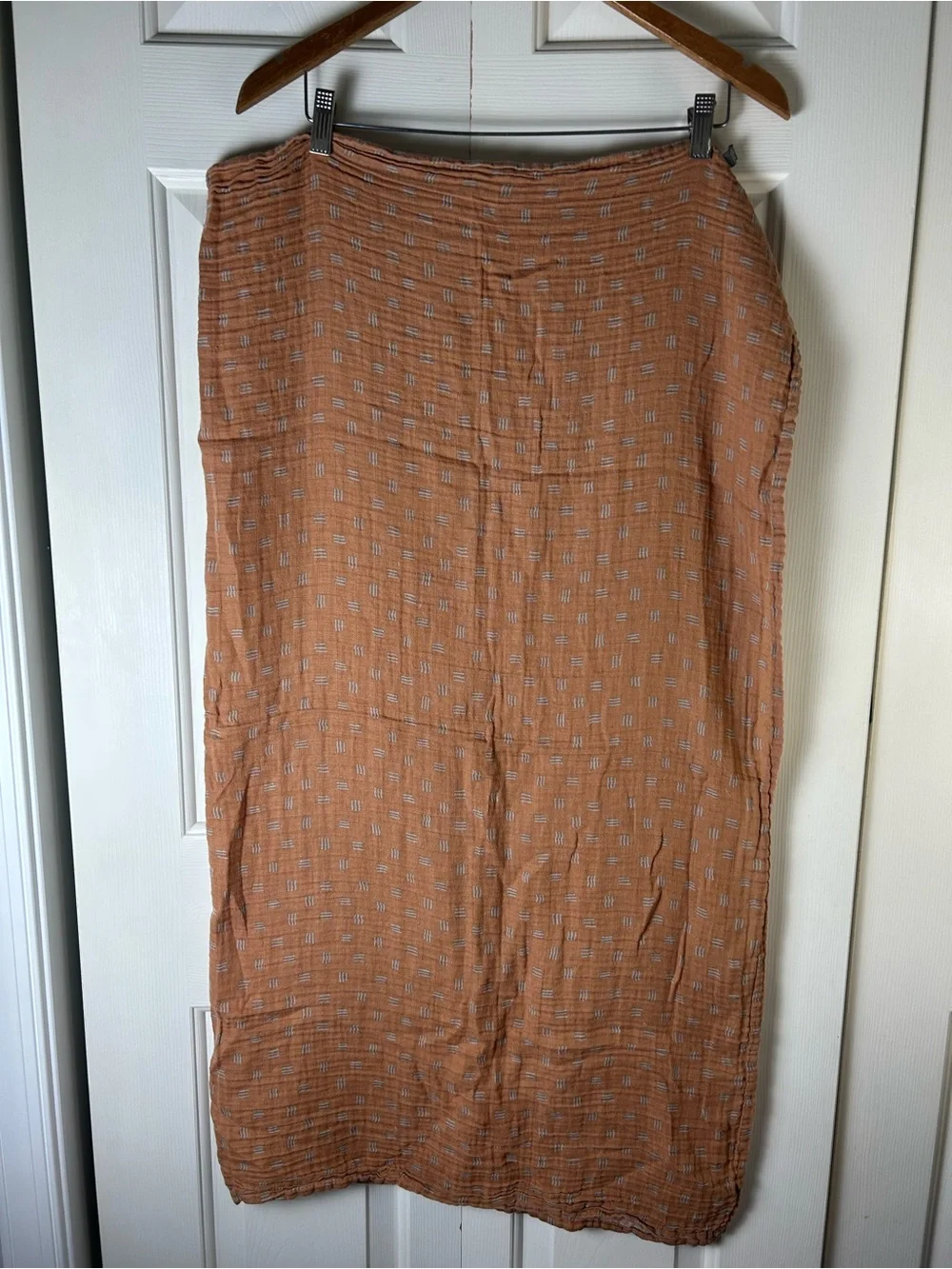 Gerber Modern Moments Baby Swaddle Blanket Gray Print Rust Brown Muslin Cotton